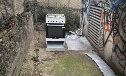 Alig használt sütő, főzőlappal Kuruclesen átvehető!